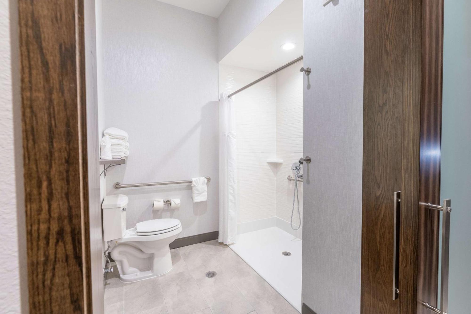 Hilton Garden Inn Wichita Downtown, Ks Esterno foto
